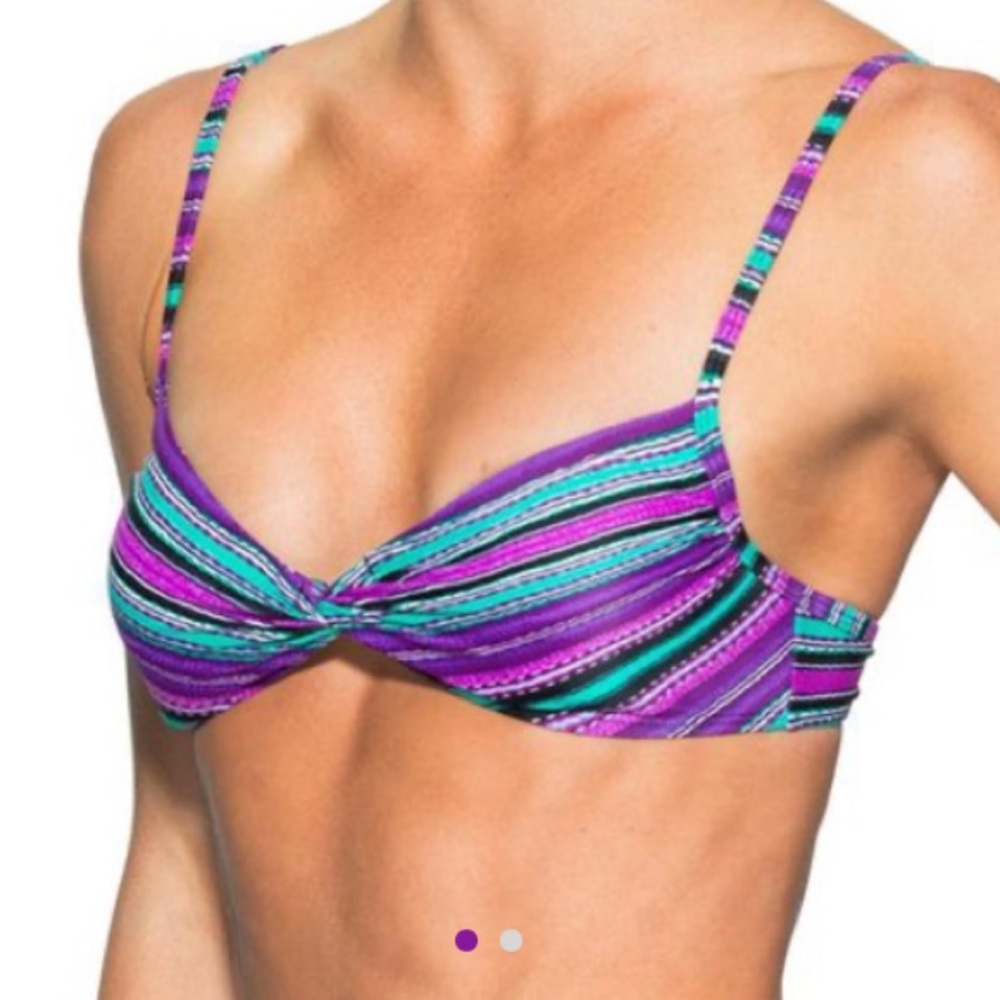 Athleta Santa Cruz Knot Front Bikini Top - Size XS